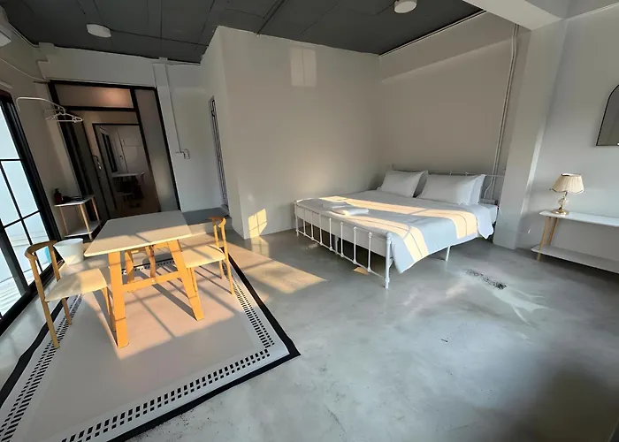 Apartment Xx Yellow Place Sukhumvit Soi 2 -เยลโล เพลส สุขุมวิทซอย 2 Bangkok