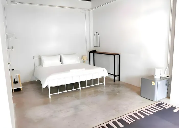 Xx Yellow Place Sukhumvit Soi 2 -เยลโล เพลส สุขุมวิทซอย 2 Apartment