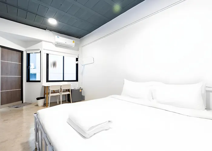 Xx Yellow Place Sukhumvit Soi 2 -เยลโล เพลส สุขุมวิทซอย 2