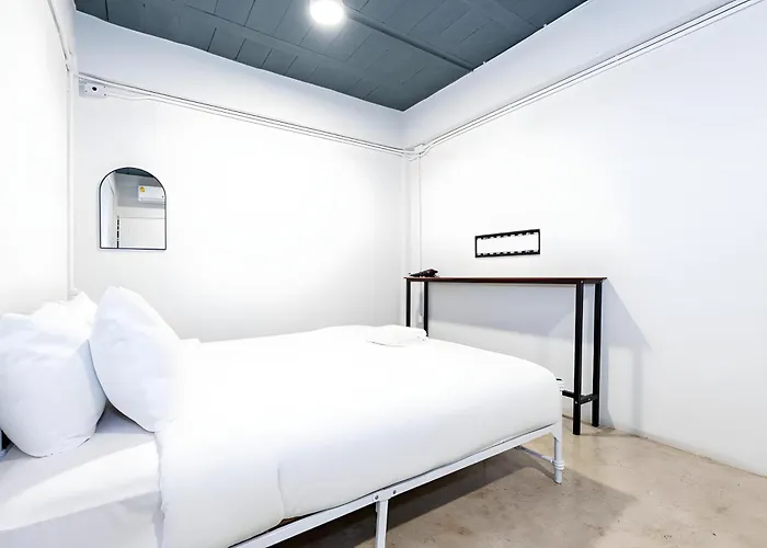 Xx Yellow Place Sukhumvit Soi 2 -เยลโล เพลส สุขุมวิทซอย 2