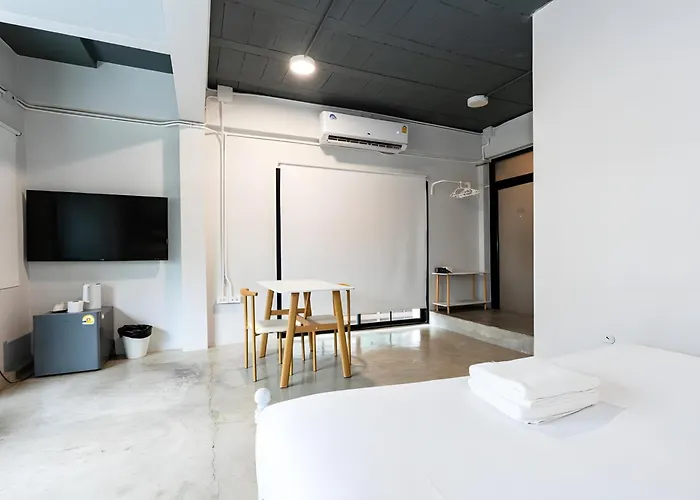 Xx Yellow Place Sukhumvit Soi 2 -เยลโล เพลส สุขุมวิทซอย 2 Apartment Bangkok