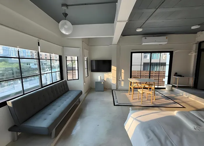 Apartment Xx Yellow Place Sukhumvit Soi 2 -เยลโล เพลส สุขุมวิทซอย 2 Bangkok