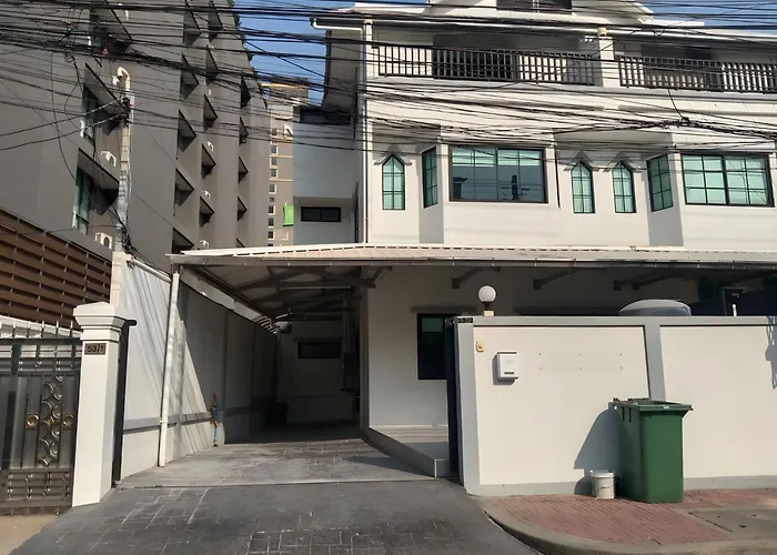Xx Yellow Place Sukhumvit Soi 2 -เยลโล เพลส สุขุมวิทซอย 2 Apartment